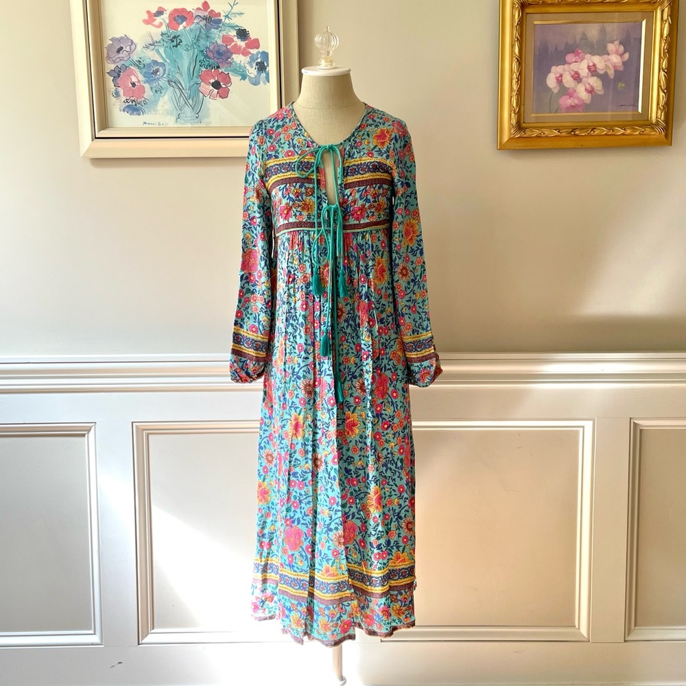 Sipin Woman Boho Maxi dress with long sleeves Size 2